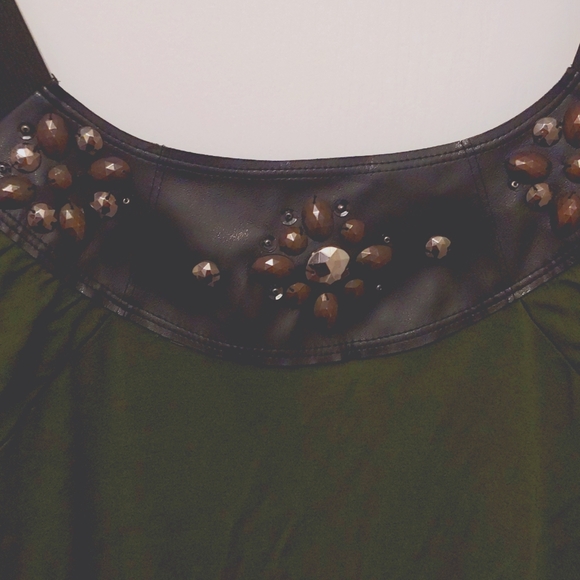 Imitation leather+sequins top - Picture 2 of 4